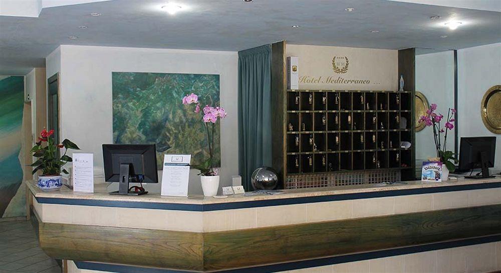 Hotel Mediterraneo Roccella Ionica Buitenkant foto
