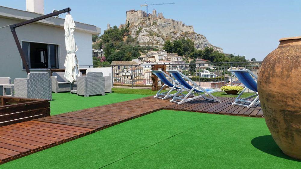 Hotel Mediterraneo Roccella Ionica Buitenkant foto
