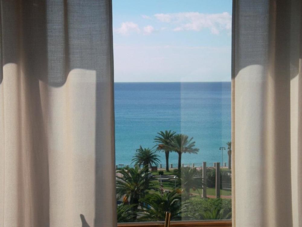 Hotel Mediterraneo Roccella Ionica Buitenkant foto